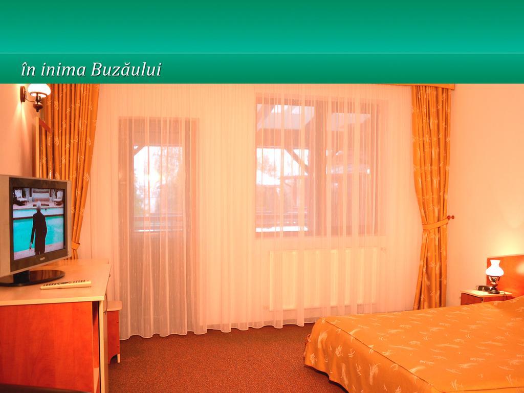 Pensiunea Casa Matei Hotel Berca Room photo
